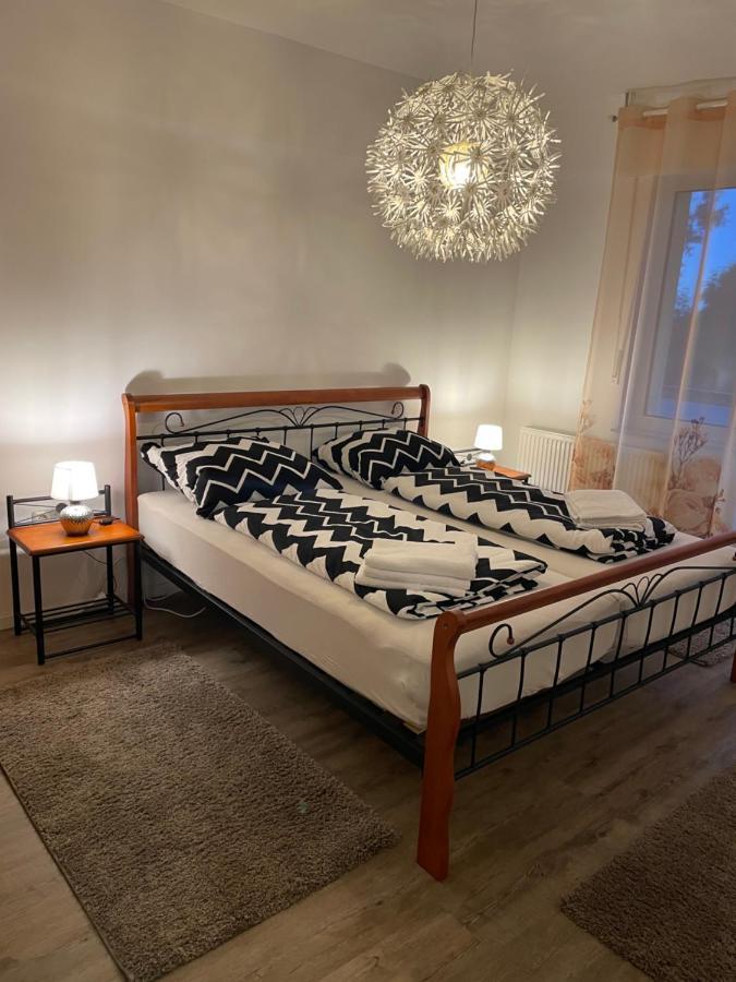 Ferienwohnung Julia Флото Экстерьер фото